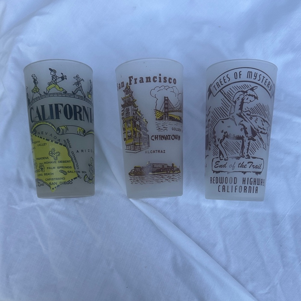 Vintage California Souvenir Frosted Glasses set of 3 circa 1950s-1970s 10 oz